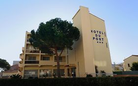 Hotel du Port